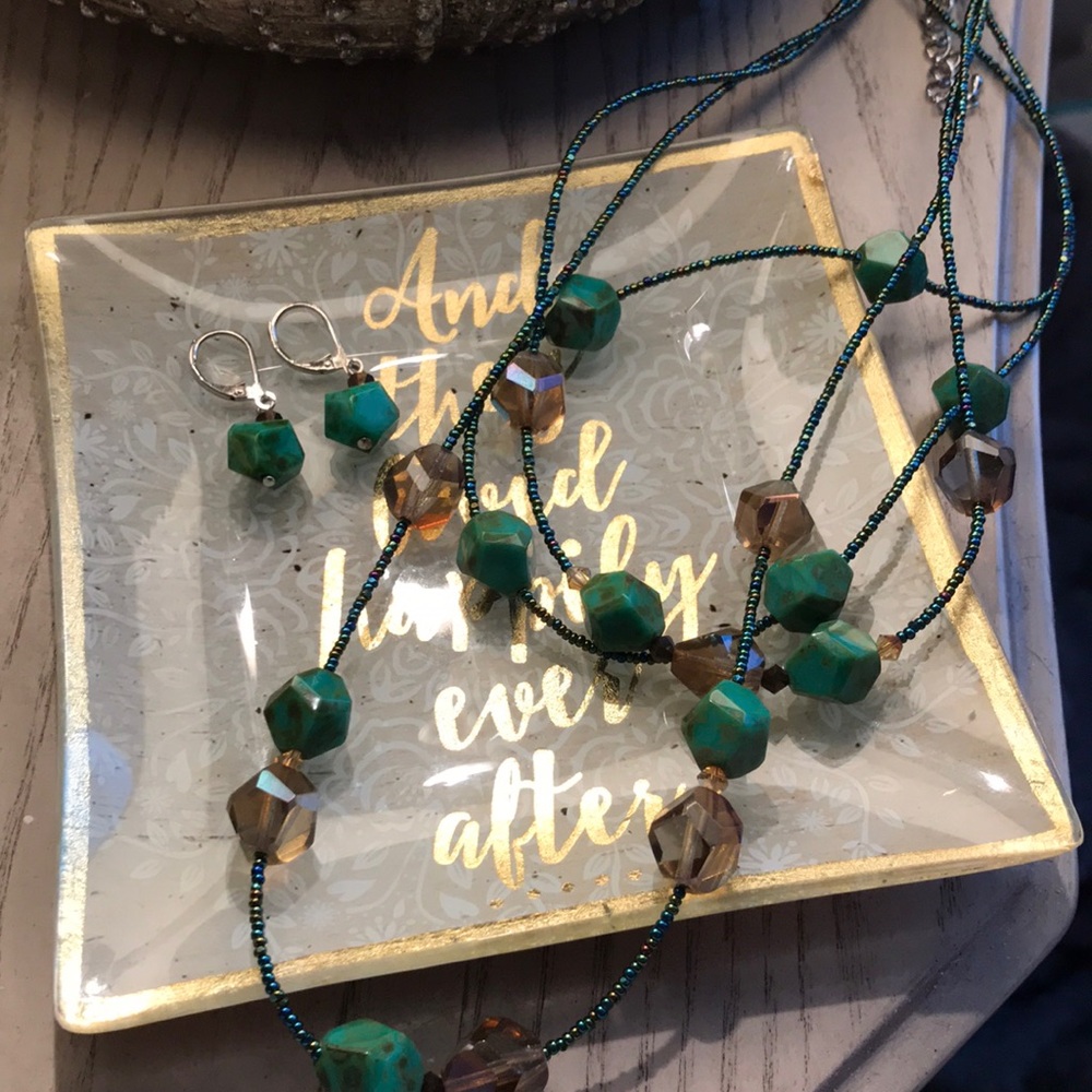 Turquoise necklace and earring set